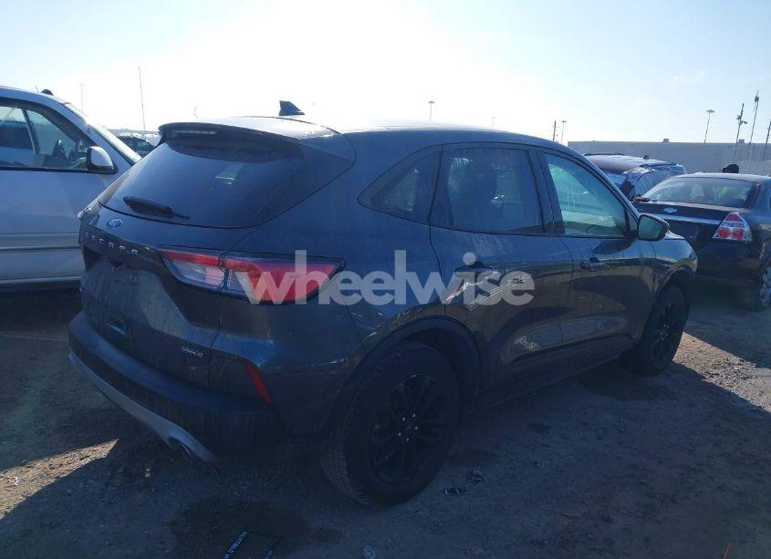 Photo 4 of 2020 Ford Escape SE SPORT HYBRID (VIN 1FMCU9BZ9LUB83599)