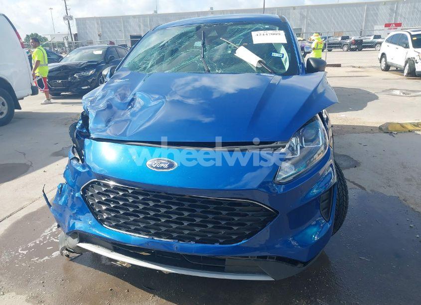 Photo 12 of 2022 Ford Escape SE HYBRID (VIN 1FMCU9BZ9NUA39229)