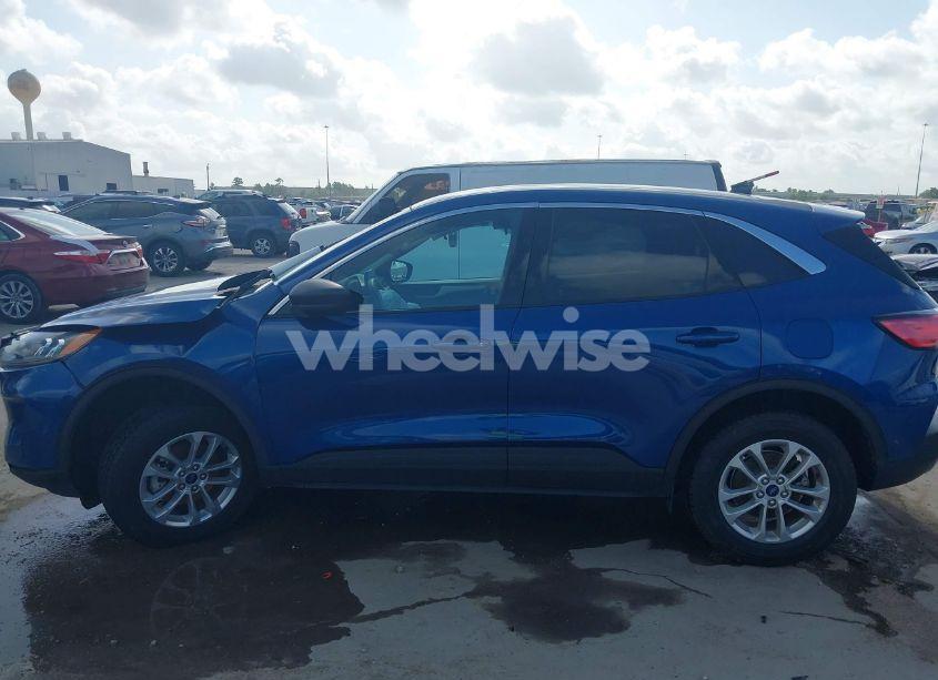 Photo 14 of 2022 Ford Escape SE HYBRID (VIN 1FMCU9BZ9NUA39229)