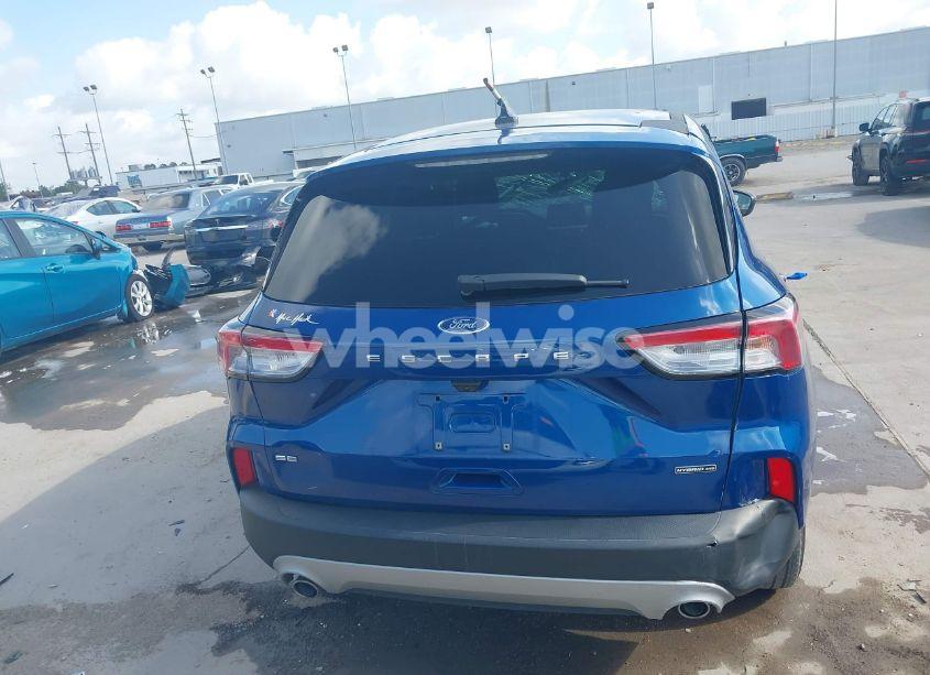 Photo 16 of 2022 Ford Escape SE HYBRID (VIN 1FMCU9BZ9NUA39229)