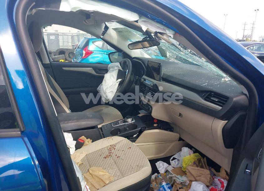 Photo 5 of 2022 Ford Escape SE HYBRID (VIN 1FMCU9BZ9NUA39229)