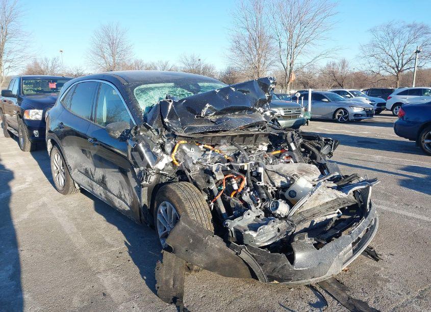 2022 Ford Escape SE HYBRID (VIN 1FMCU9BZ9NUA65149) main photo