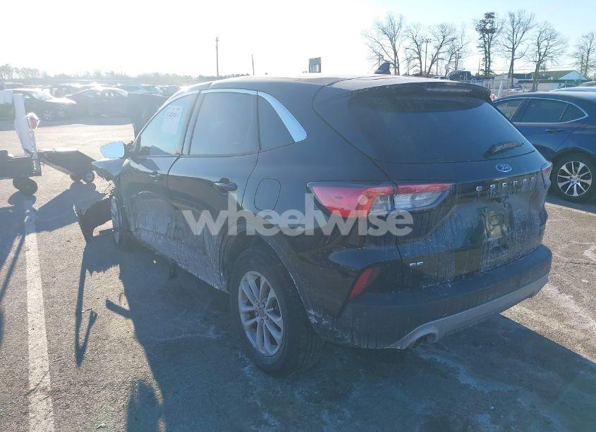 Photo 3 of 2022 Ford Escape SE HYBRID (VIN 1FMCU9BZ9NUA65149)