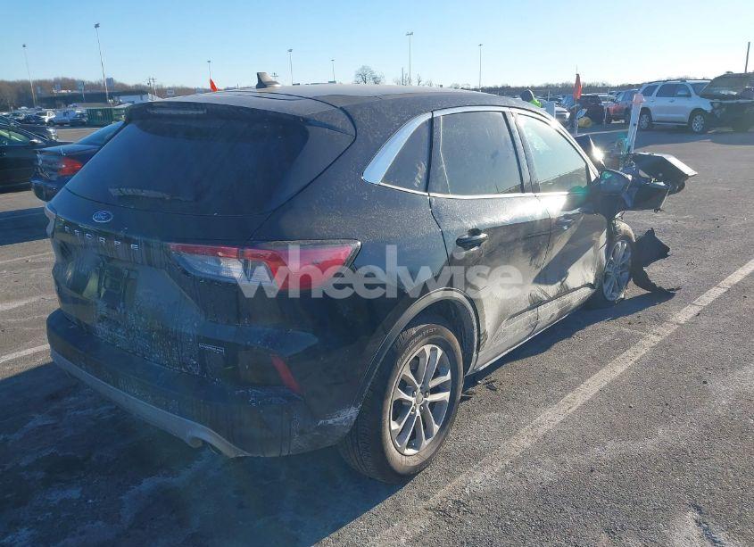 Photo 4 of 2022 Ford Escape SE HYBRID (VIN 1FMCU9BZ9NUA65149)