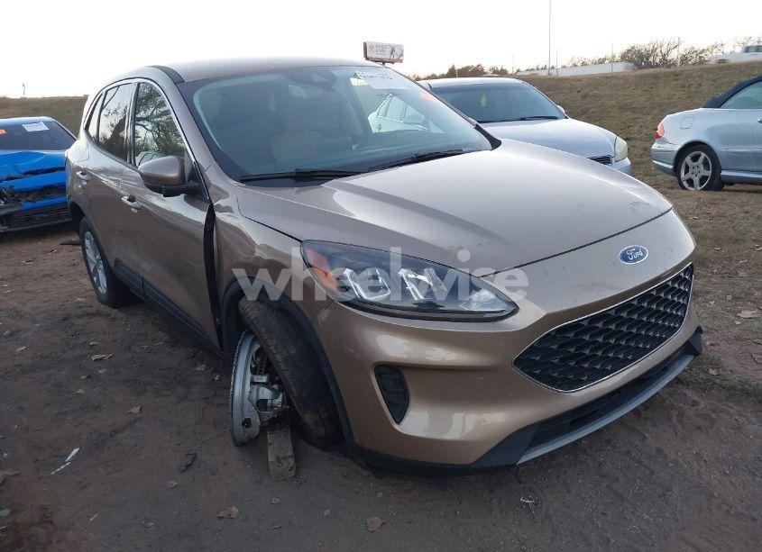 2021 Ford Escape SE HYBRID (VIN 1FMCU9BZXMUA53008) main photo
