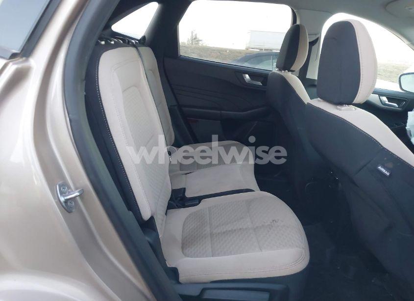 Photo 8 of 2021 Ford Escape SE HYBRID (VIN 1FMCU9BZXMUA53008)