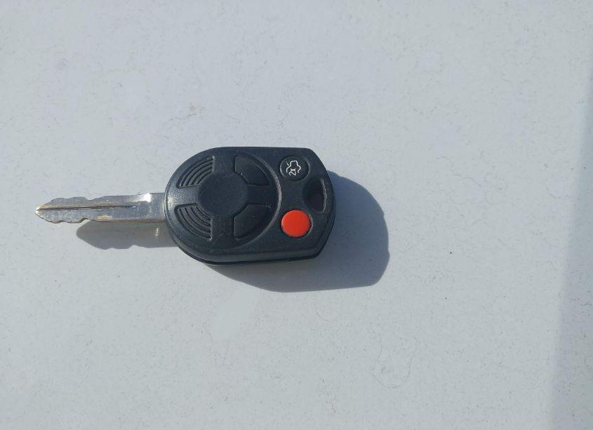 Photo 11 of 2010 Ford Escape XLS (VIN 1FMCU9C70AKA29935)