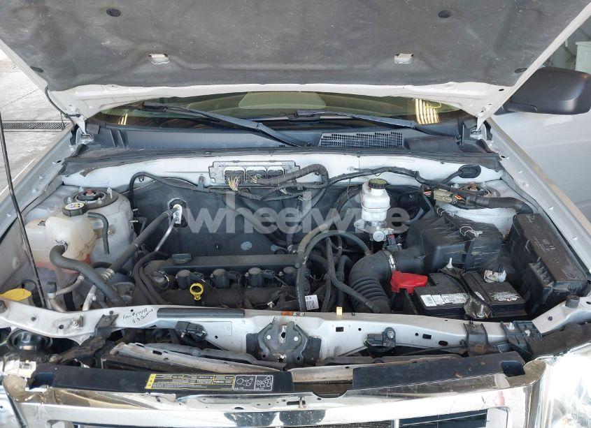 Photo 10 of 2012 Ford Escape XLS (VIN 1FMCU9C70CKB93771)