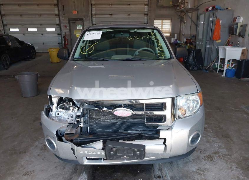 Photo 12 of 2012 Ford Escape XLS (VIN 1FMCU9C70CKB93771)