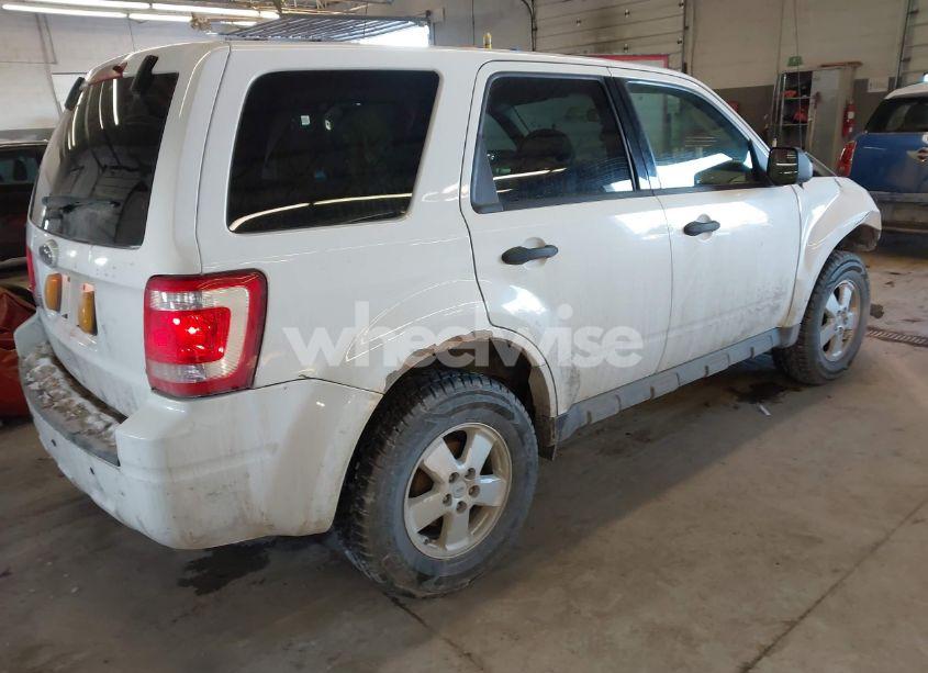 Photo 4 of 2012 Ford Escape XLS (VIN 1FMCU9C72CKC70575)