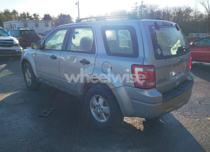 Photo 3 of 2012 Ford Escape XLS (VIN 1FMCU9C73CKA59515)