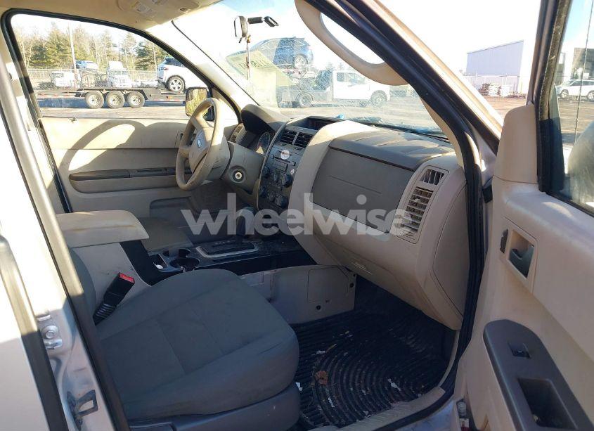 Photo 5 of 2012 Ford Escape XLS (VIN 1FMCU9C73CKA59515)