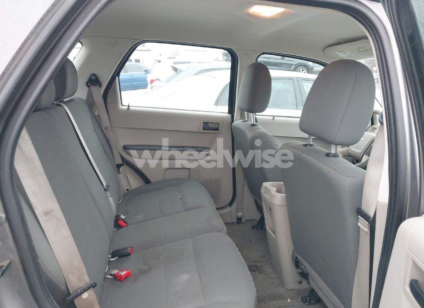 Photo 8 of 2012 Ford Escape XLS (VIN 1FMCU9C74CKC68911)