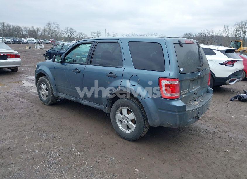 Photo 3 of 2012 Ford Escape XLS (VIN 1FMCU9C75CKB82796)