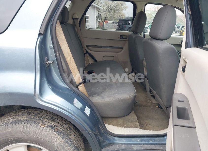 Photo 8 of 2012 Ford Escape XLS (VIN 1FMCU9C75CKB82796)