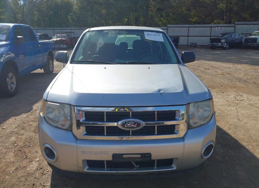 Photo 6 of 2010 Ford Escape XLS (VIN 1FMCU9C76AKC84346)