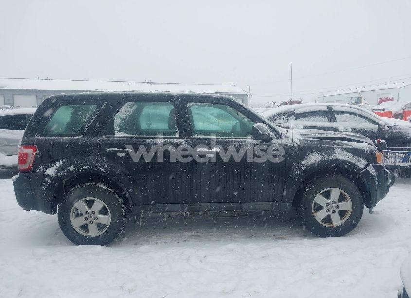 Photo 13 of 2011 Ford Escape (VIN 1FMCU9C77BKA20361)