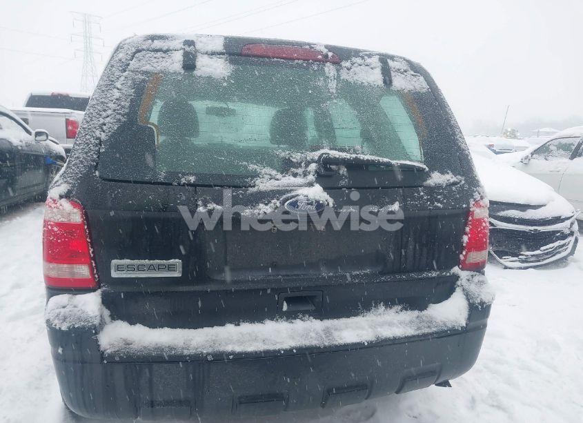 Photo 16 of 2011 Ford Escape (VIN 1FMCU9C77BKA20361)