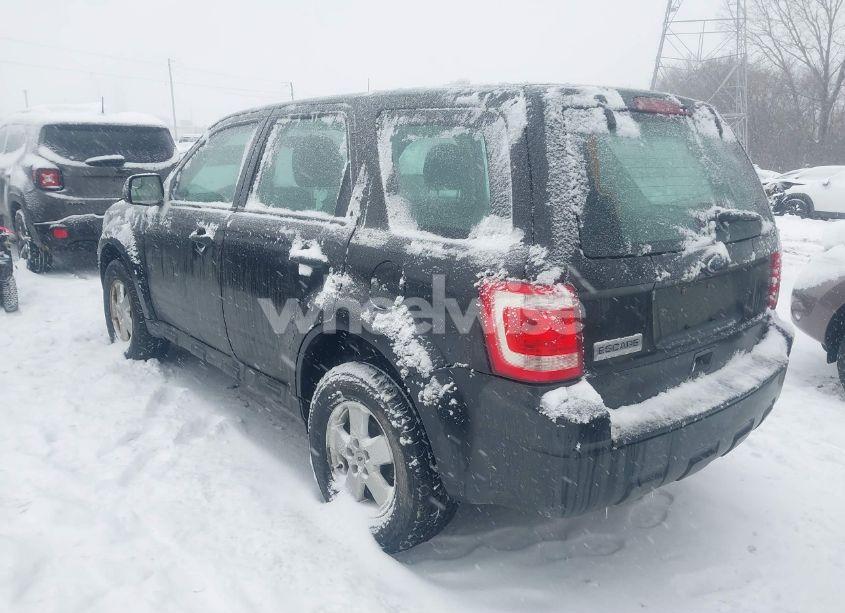 Photo 3 of 2011 Ford Escape (VIN 1FMCU9C77BKA20361)