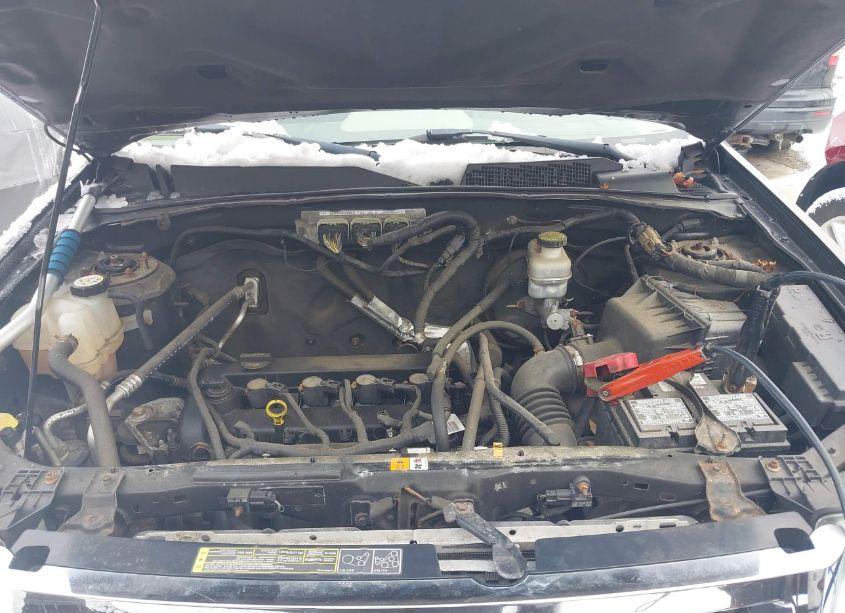 Photo 10 of 2011 Ford Escape XLS (VIN 1FMCU9C77BKB17088)