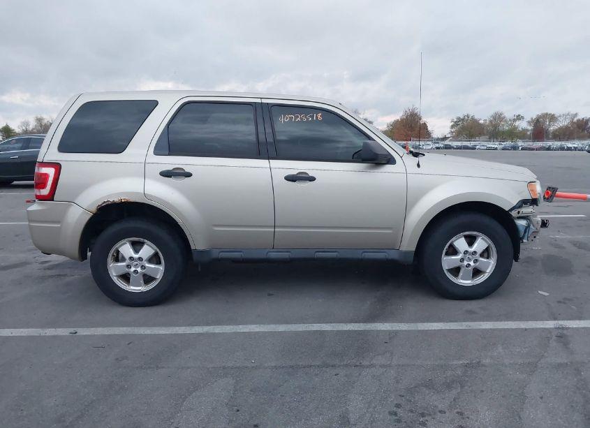 Photo 14 of 2011 Ford Escape XLS (VIN 1FMCU9C78BKA87874)