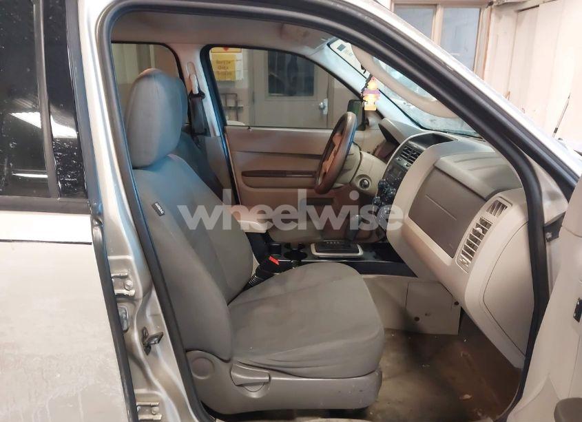 Photo 5 of 2012 Ford Escape XLS (VIN 1FMCU9C78CKA13288)