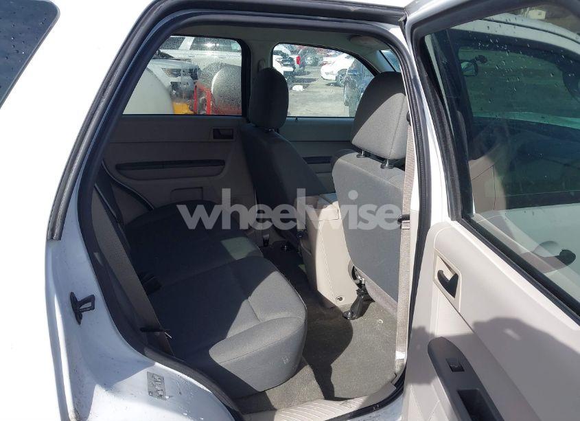 Photo 8 of 2012 Ford Escape XLS (VIN 1FMCU9C79CKA36255)