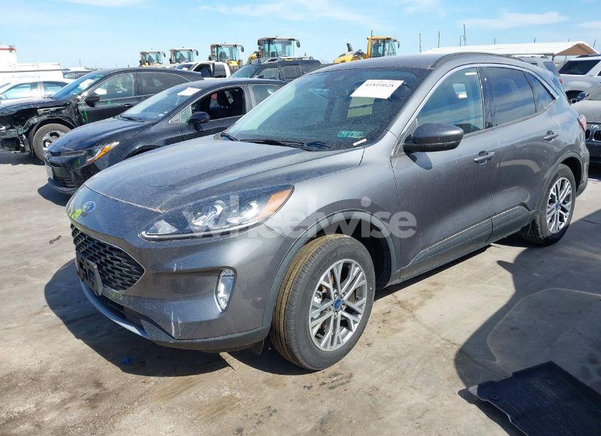 Photo 2 of 2021 Ford Escape SEL HYBRID (VIN 1FMCU9CZ0MUA90602)