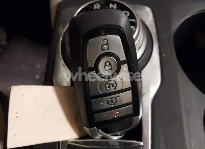 Photo 11 of 2021 Ford Escape SEL HYBRID (VIN 1FMCU9CZ2MUA90567)