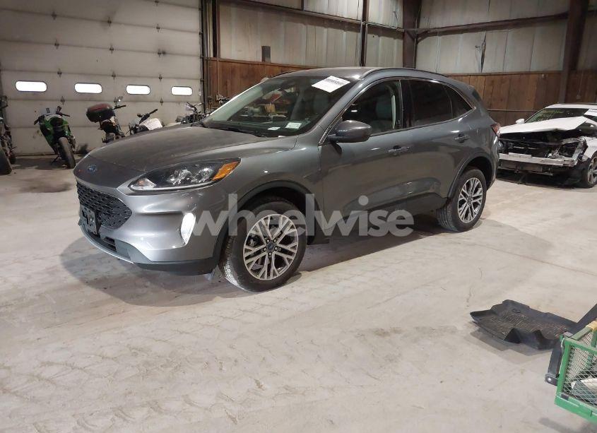 Photo 2 of 2021 Ford Escape SEL HYBRID (VIN 1FMCU9CZ7MUA90337)
