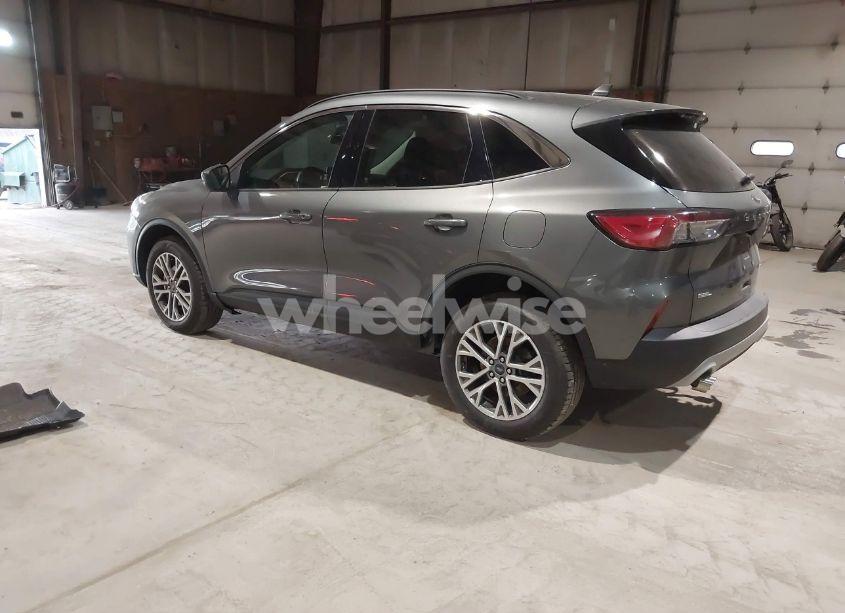 Photo 3 of 2021 Ford Escape SEL HYBRID (VIN 1FMCU9CZ7MUA90337)