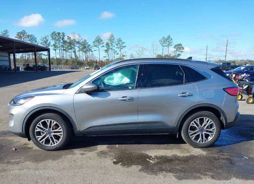 Photo 13 of 2021 Ford Escape SEL HYBRID (VIN 1FMCU9CZ8MUA52311)