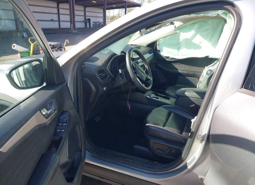 Photo 5 of 2021 Ford Escape SEL HYBRID (VIN 1FMCU9CZ8MUA52311)