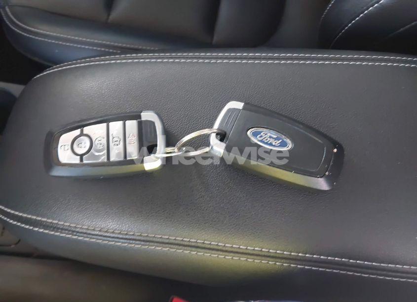 Photo 11 of 2021 Ford Escape SEL HYBRID (VIN 1FMCU9CZ9MUA06955)