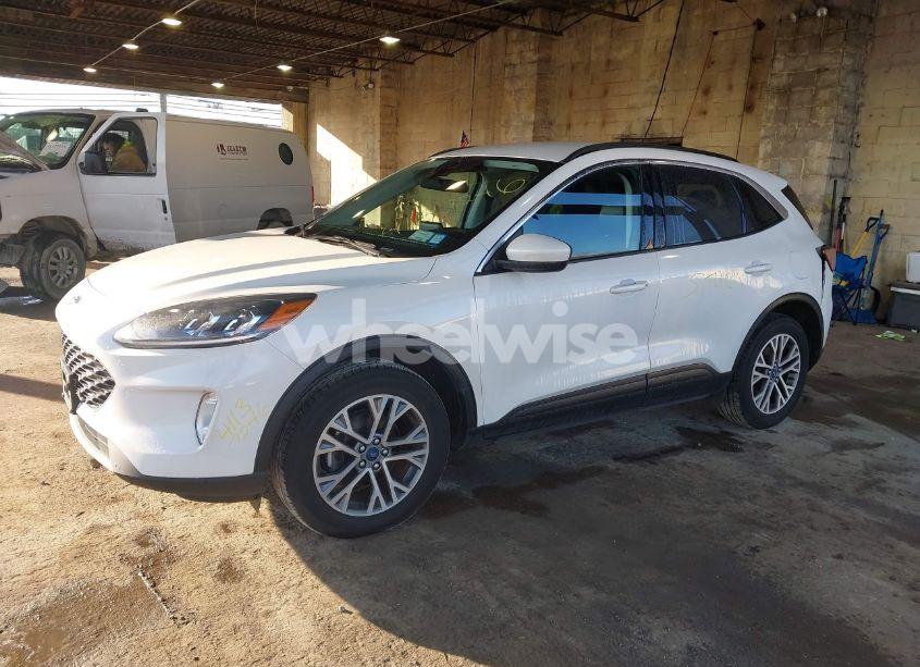 Photo 2 of 2021 Ford Escape SEL HYBRID (VIN 1FMCU9CZ9MUA06955)