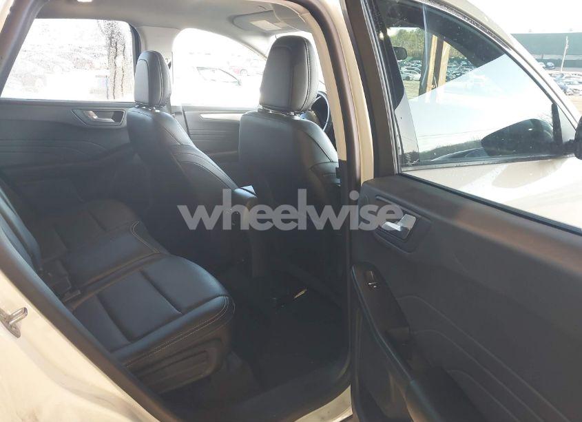 Photo 8 of 2021 Ford Escape SEL HYBRID (VIN 1FMCU9CZ9MUA06955)