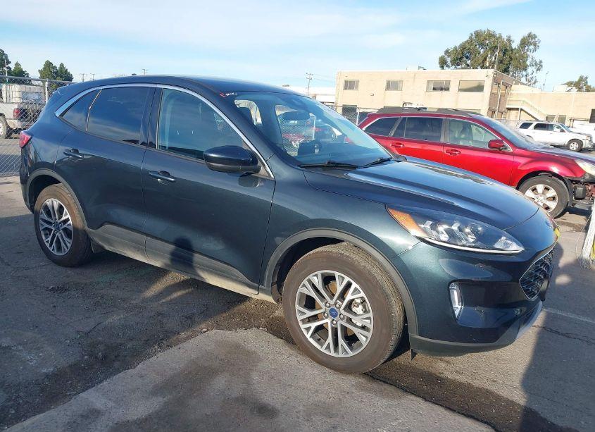 2022 Ford Escape SEL HYBRID (VIN 1FMCU9CZXNUA97798) main photo