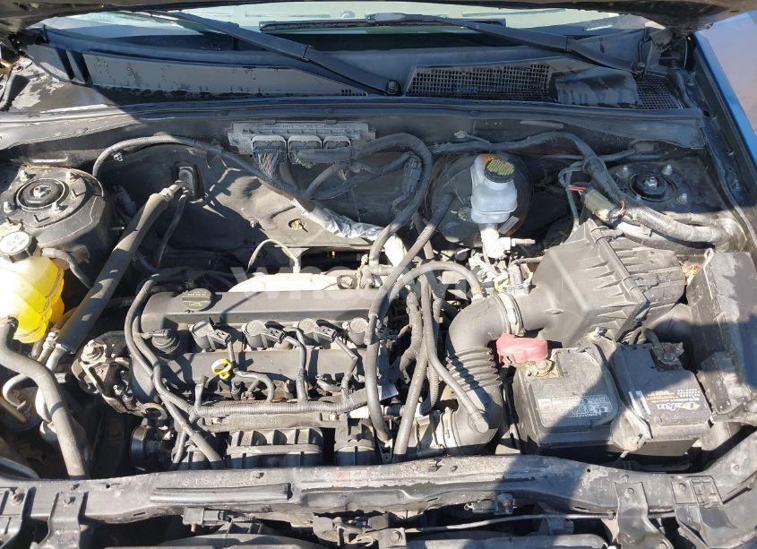 Photo 10 of 2010 Ford Escape XLT (VIN 1FMCU9D70AKC24867)