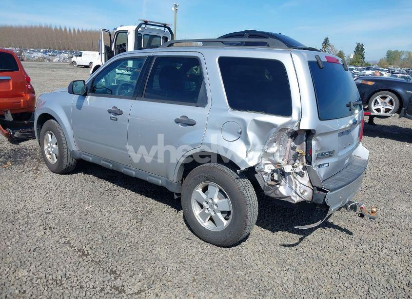Photo 3 of 2010 Ford Escape XLT (VIN 1FMCU9D70AKD46774)