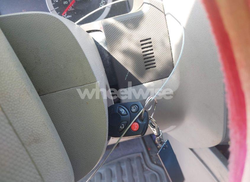 Photo 11 of 2011 Ford Escape XLT (VIN 1FMCU9D70BKA12908)