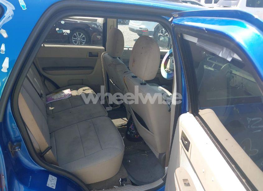 Photo 8 of 2011 Ford Escape XLT (VIN 1FMCU9D70BKA12908)