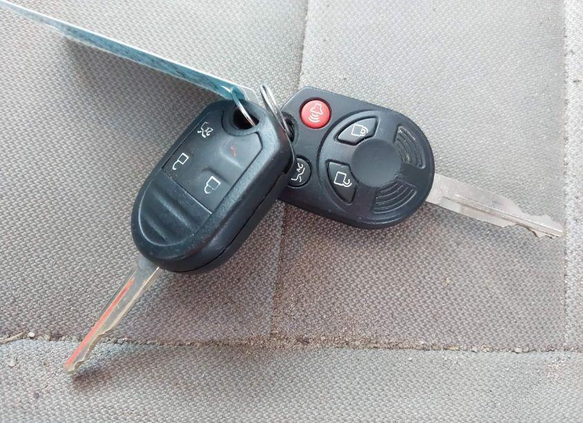 Photo 11 of 2011 Ford Escape XLT (VIN 1FMCU9D70BKA31605)