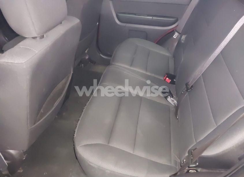 Photo 8 of 2011 Ford Escape XLT (VIN 1FMCU9D70BKA52437)