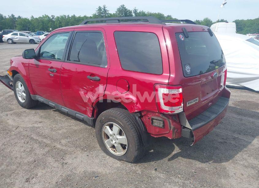 Photo 3 of 2011 Ford Escape XLT (VIN 1FMCU9D70BKB69077)