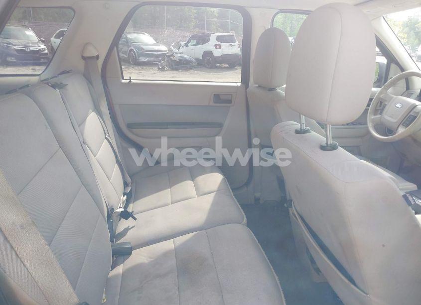 Photo 8 of 2011 Ford Escape XLT (VIN 1FMCU9D70BKB69077)