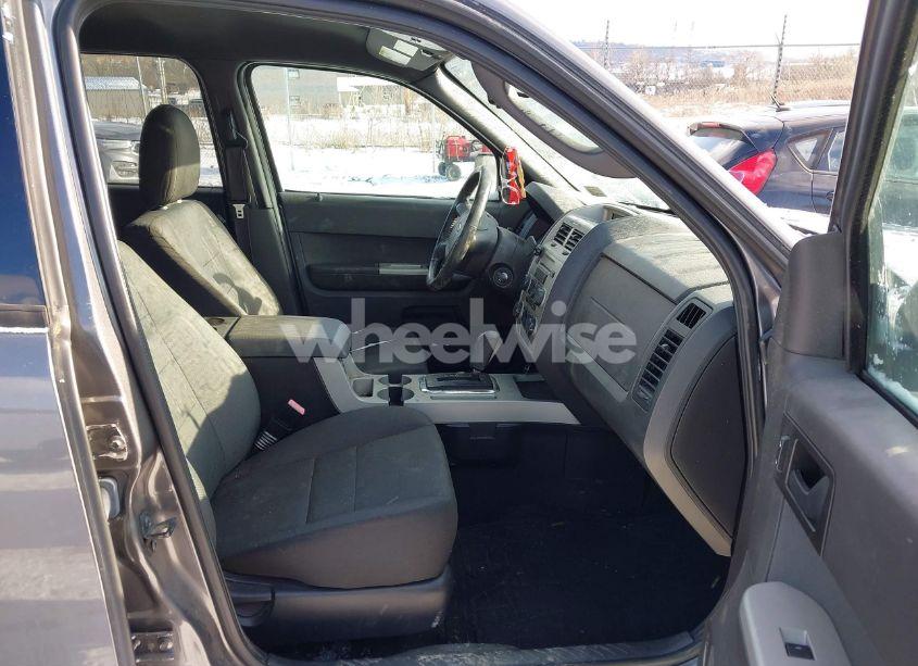 Photo 5 of 2012 Ford Escape XLT (VIN 1FMCU9D70CKA12604)