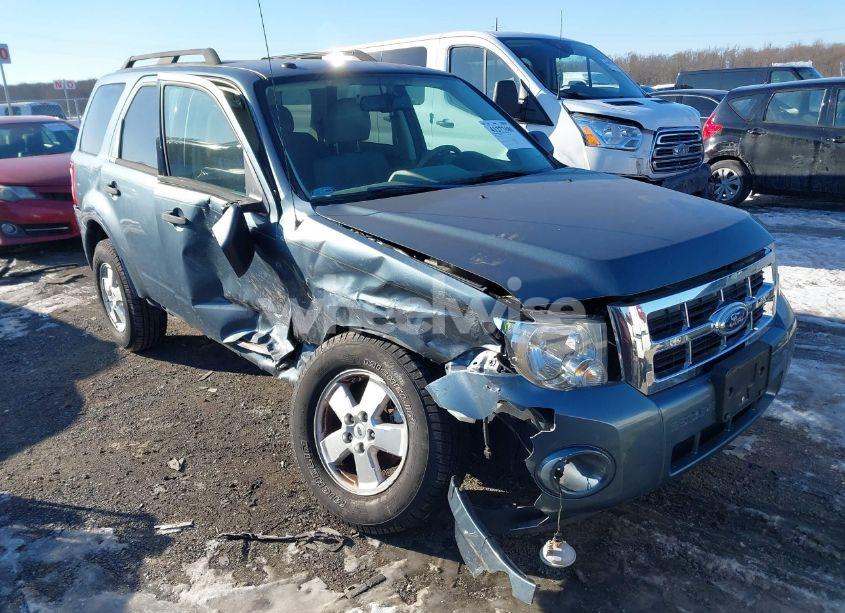 2012 Ford Escape XLT (VIN 1FMCU9D70CKB88293) main photo