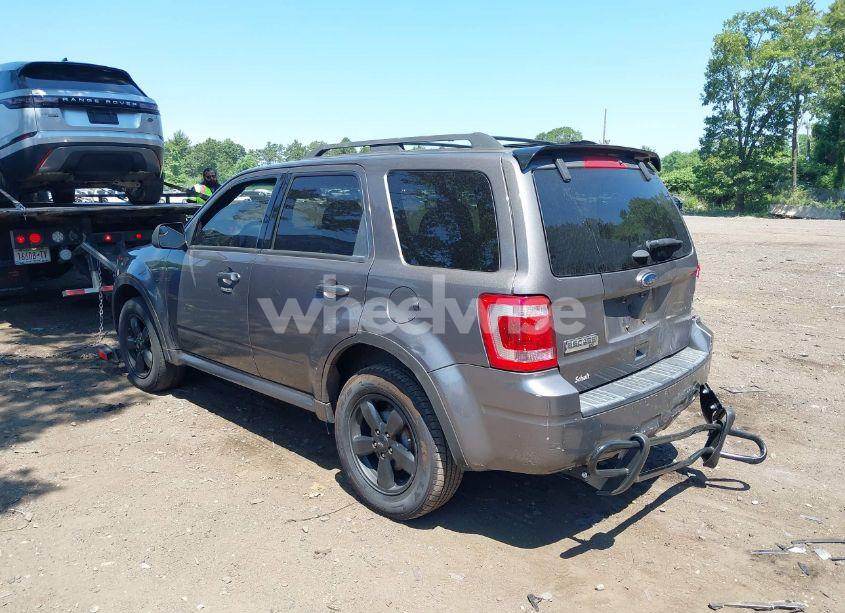 Photo 3 of 2012 Ford Escape XLT (VIN 1FMCU9D70CKB98032)