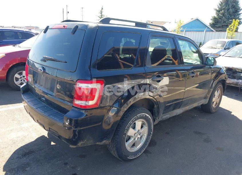 Photo 4 of 2012 Ford Escape XLT (VIN 1FMCU9D70CKC27948)