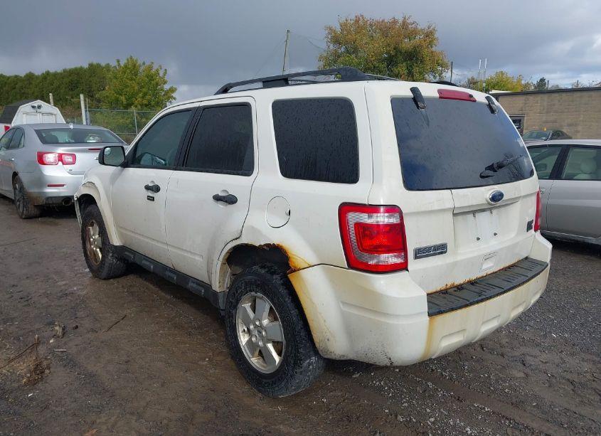 Photo 3 of 2012 Ford Escape XLT (VIN 1FMCU9D70CKC58374)